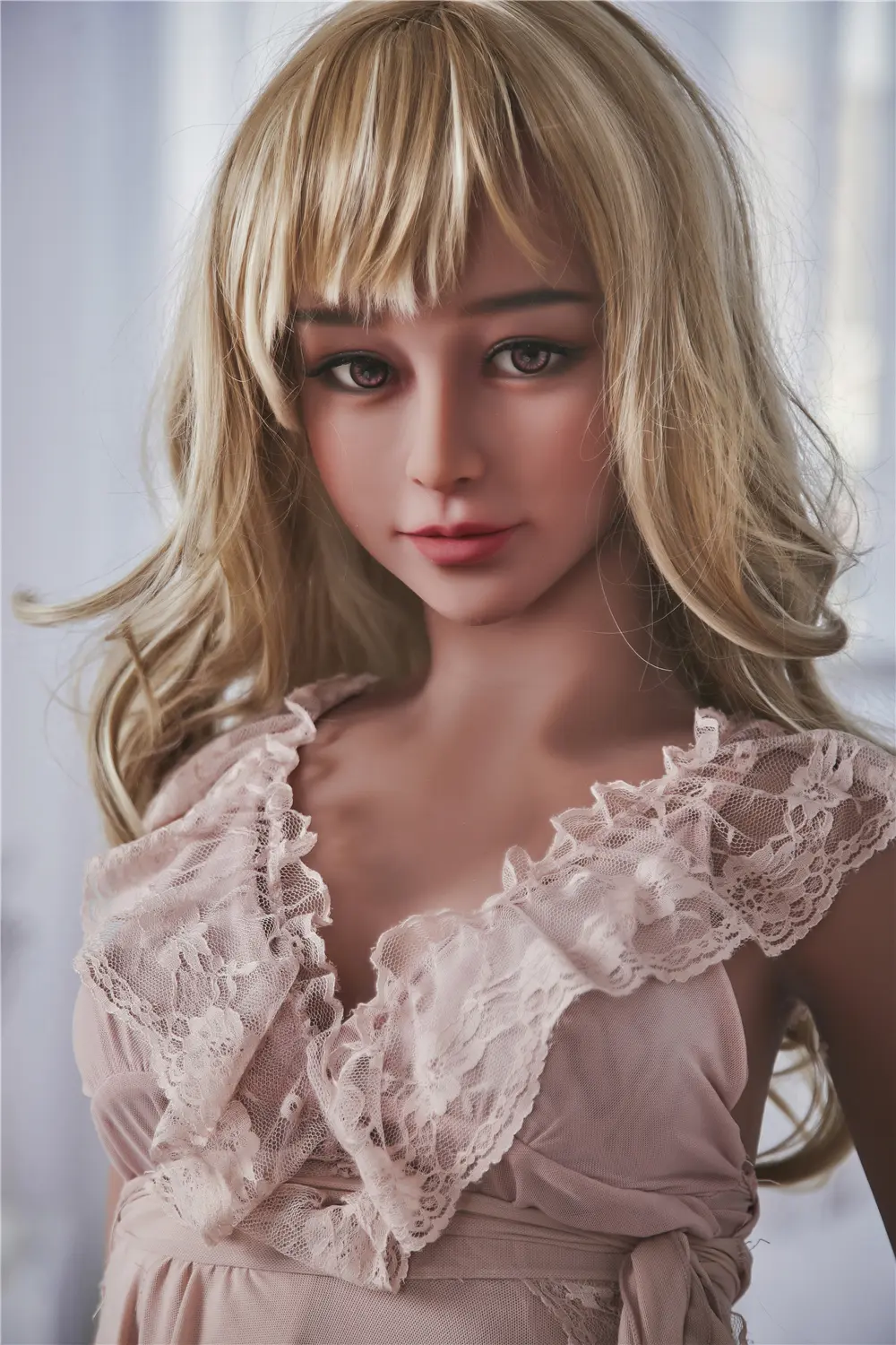 Meet young sex doll Miki