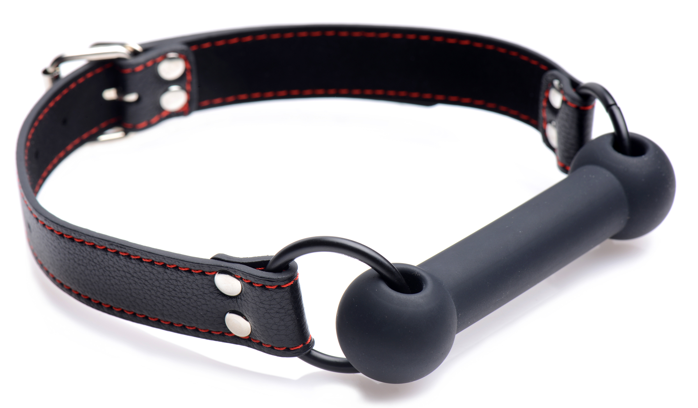 <p><span>Strap your pet into this attractive and comfortable bit gag to subdue them during your play sessions. With a classic design and bold red stitching against the leather-like material