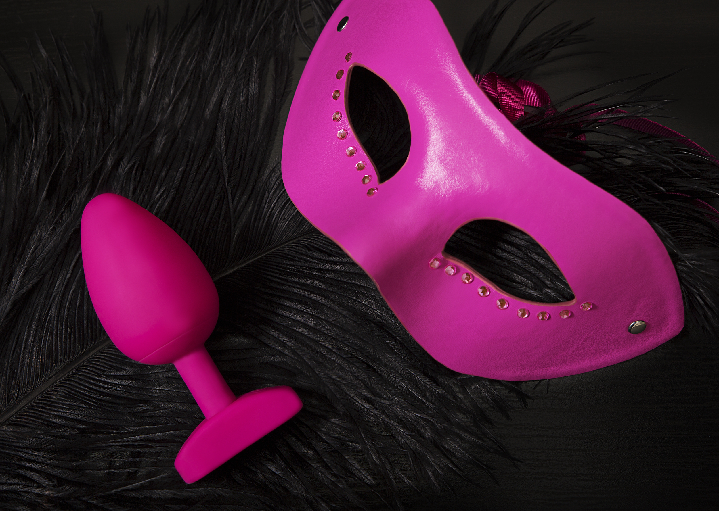 Gvibe’s Revolutionary Bioskin material feels and responds like the real thing. It’s almost impossible to believe how realistic this sex toy’s material really is. GVibe reached a new height in the evolution of pleasure products’ materials when we created “BIOSKIN”. It’s as close to the human body as possible.