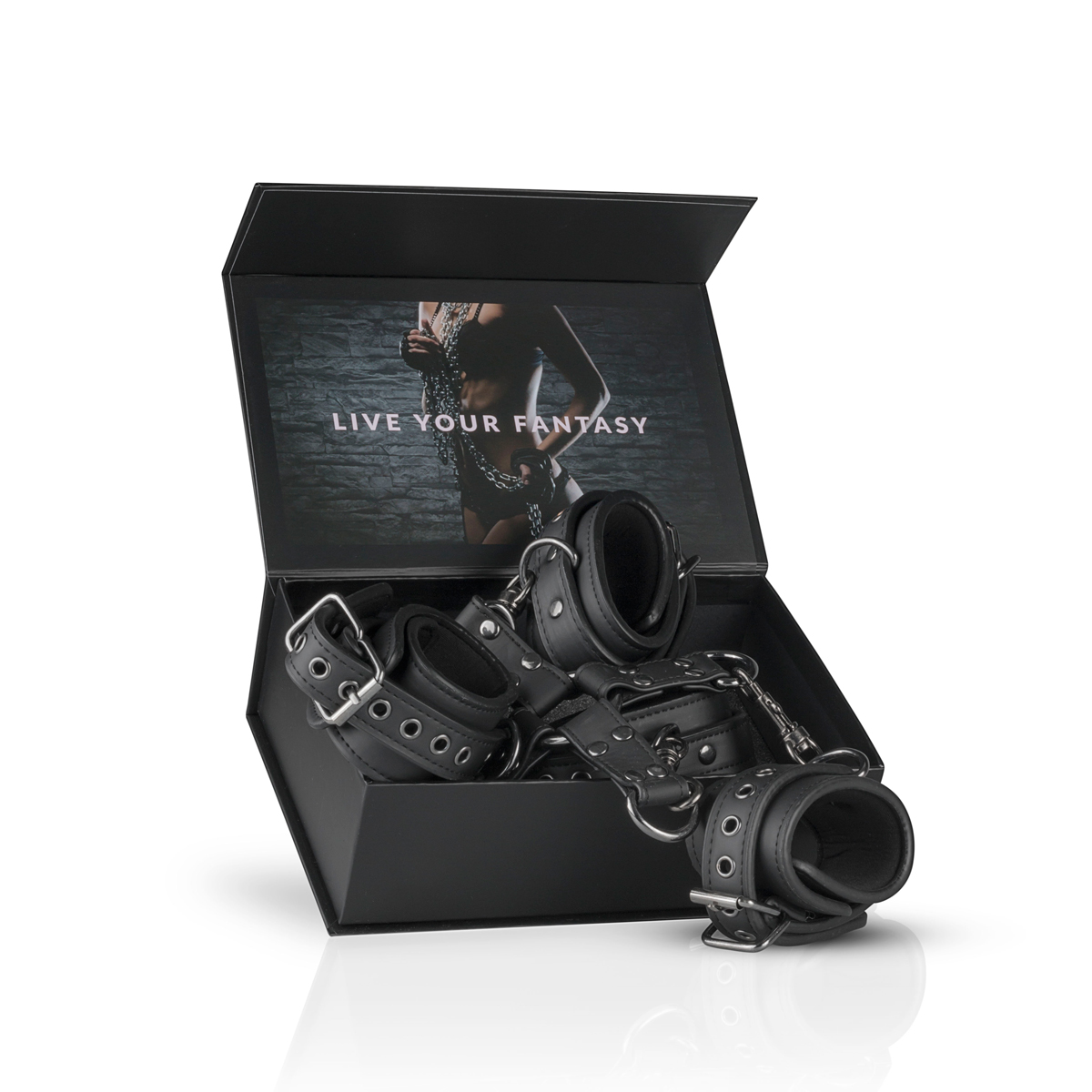 Complete your bondage game with this fun set! The set consists of handcuffs