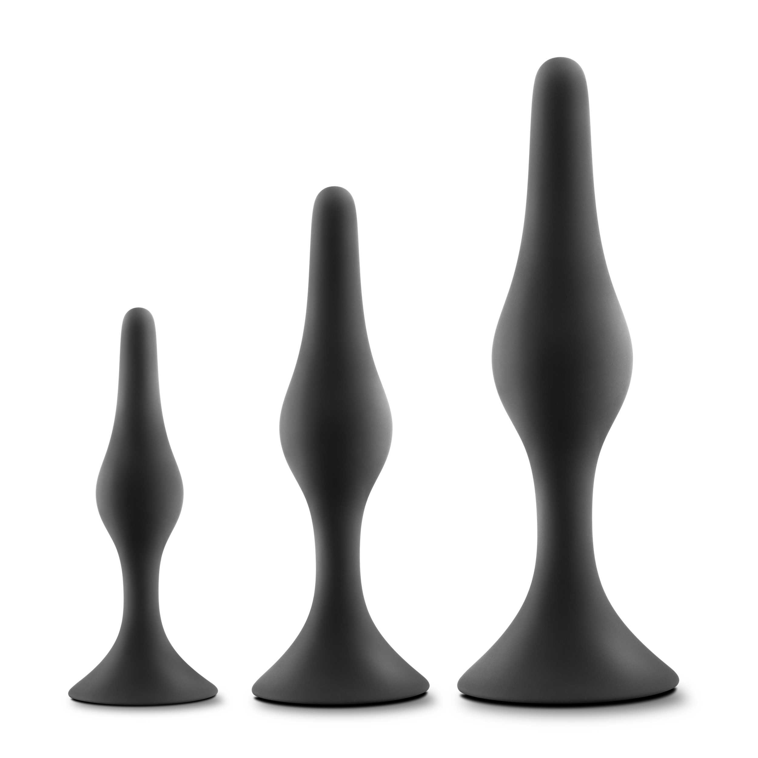 The Luxe Beginner Plug Kit is the perfect starter set for safe and gentle booty play. Each butt plug features a tapered tip for easy insertion and a tight neck for gentle pressure and extended wear. With three graduated size