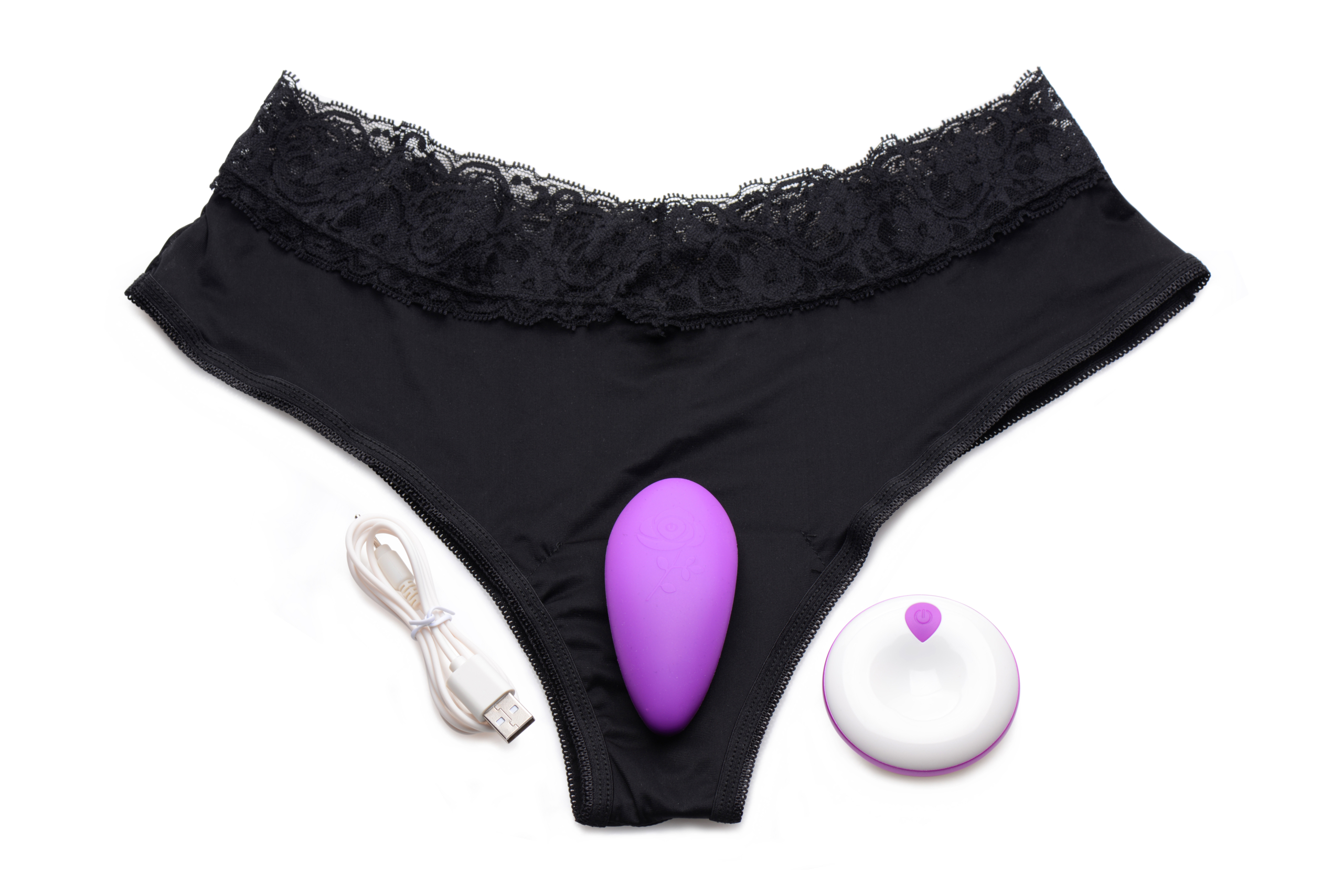 the wireless remote makes it easy to cycle through the 3 speeds and 4 functions of this adorable set of lace-trimmed underwear. Playing with a partner