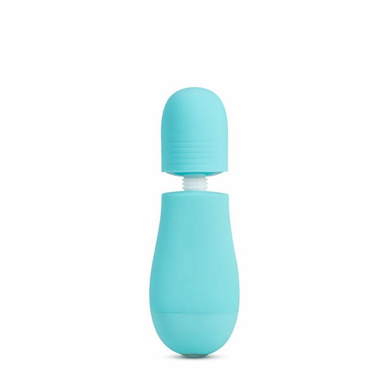 This mini wand includes 2 stimulation heads