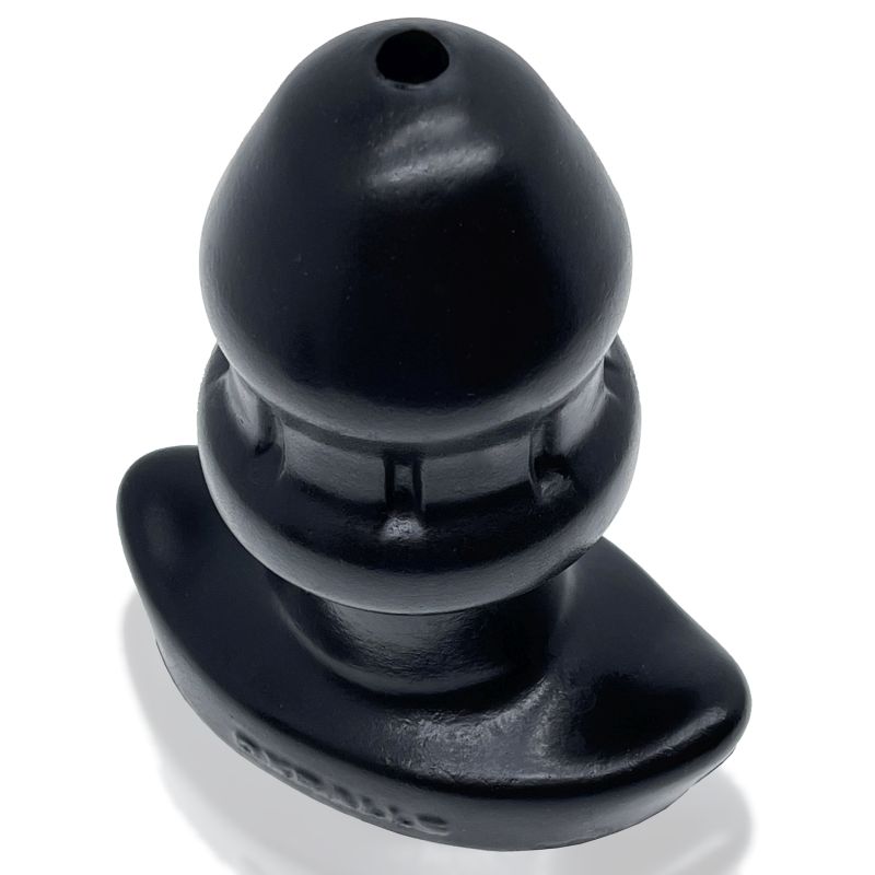<p>DRAIN O has an innovative shape designed for max gape keeping: there is a double seal with one flare at the tip of the conehead and a fat rubbery second lip halfway to the base. The gap between the two allows you to morph to the shape with more surface to grip.</p>
