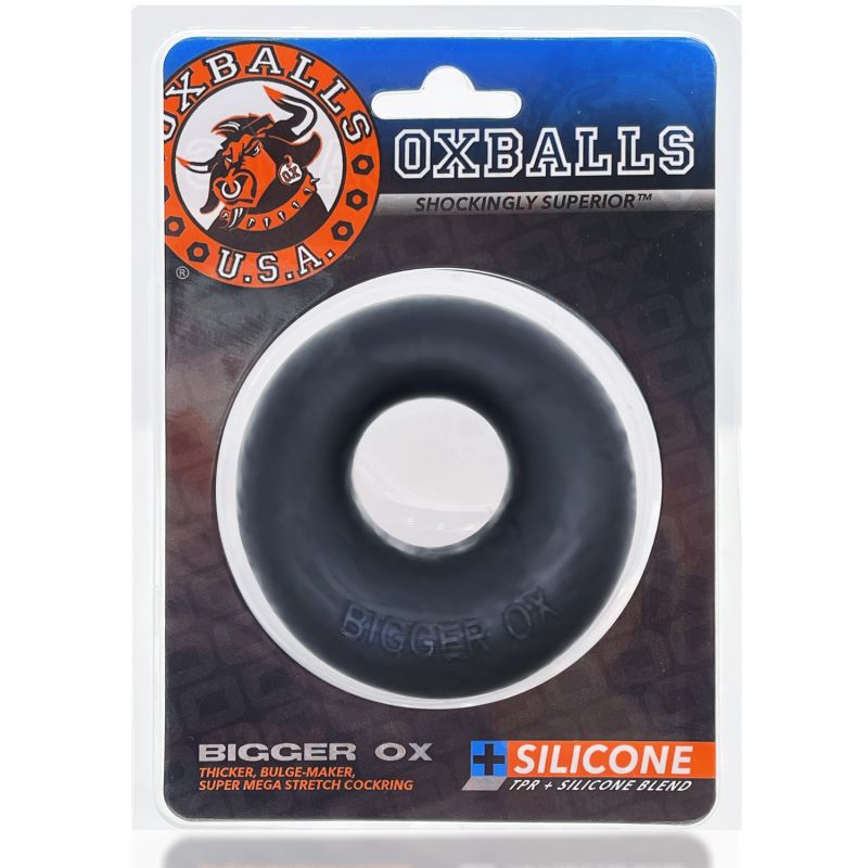 squishy soft padded cockring that’s perfect for a long lasting bigger bulge designed so it wont roll or pinch and so stretchy with enough grip to stay where you put it.