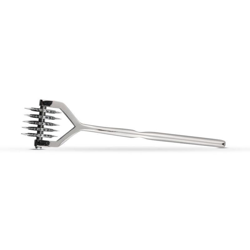 tickle or prick the skin with this metal Wartenberg wheel from the Sinner collection.