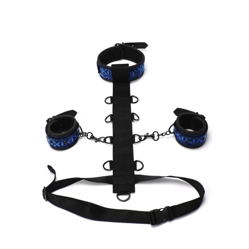 <p>Submit yourself to kinky pleasure with the Diamond 3 piece Neck and Wristraint Set that provides multiple ways to restrain your deserving submissive. Featuring a pair of padded cuffs that buckle on comfortably