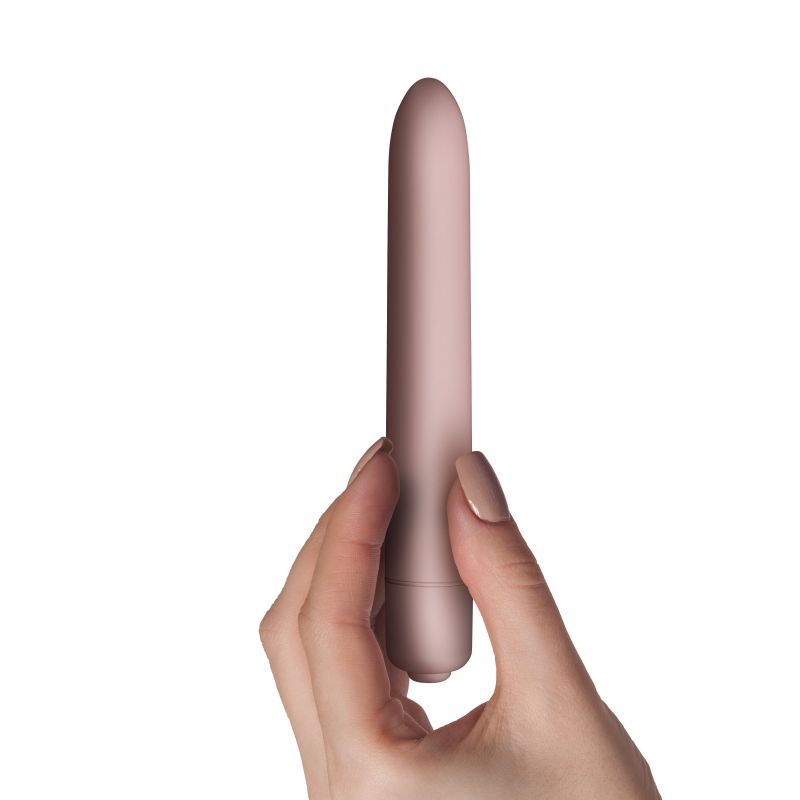 Sugarboo Bullet Vibe Blush has precise pinpoint stimulation due to its size and ease of handling. It has 10 vibration functions