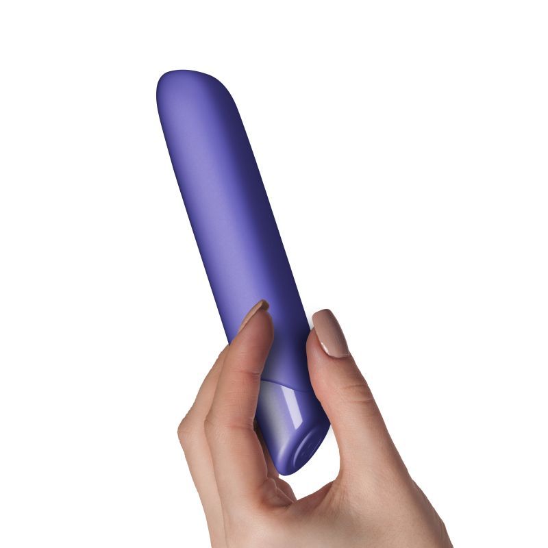 Beautifully crafted with sensory touch finishes and 10 vibration sensations