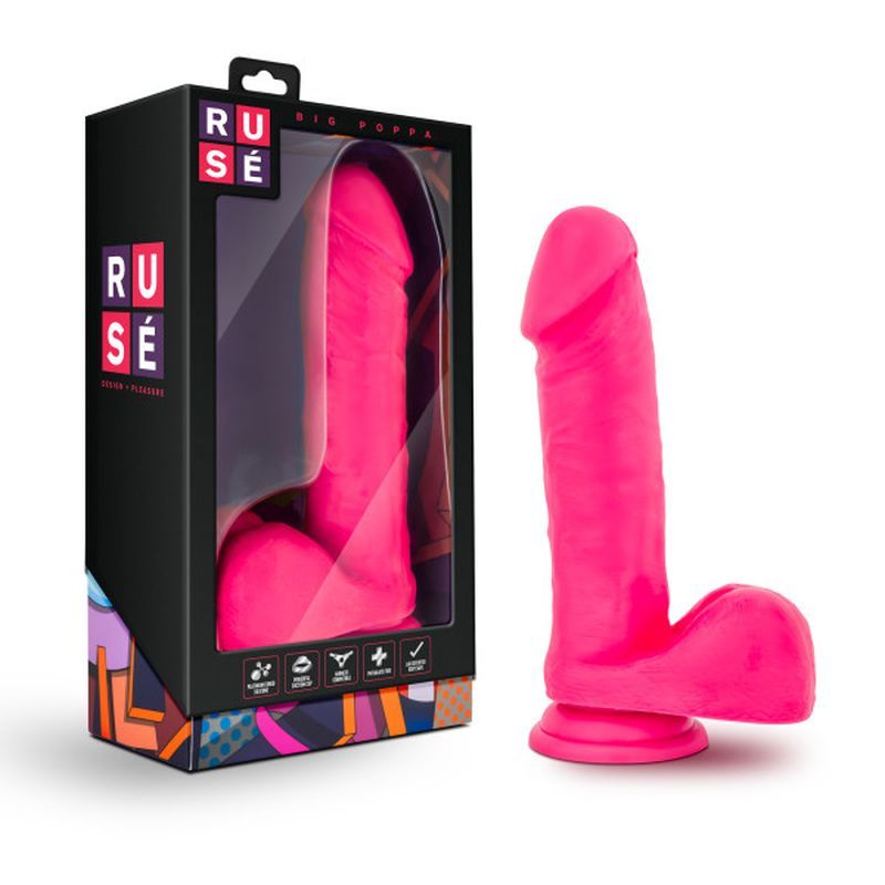 and realistically shaped dildo thats the perfect size!</p>