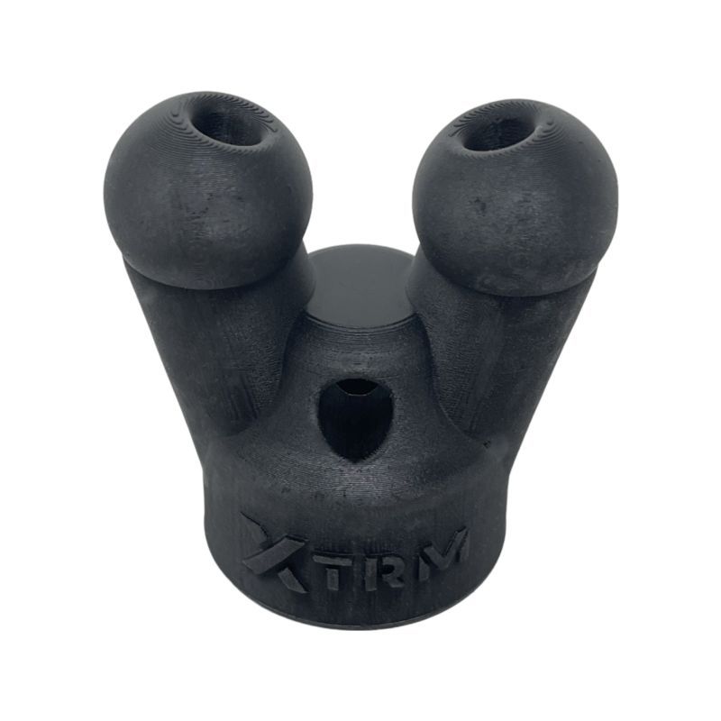 With the double “two-noses" the circulation is fantastic and ingenious.