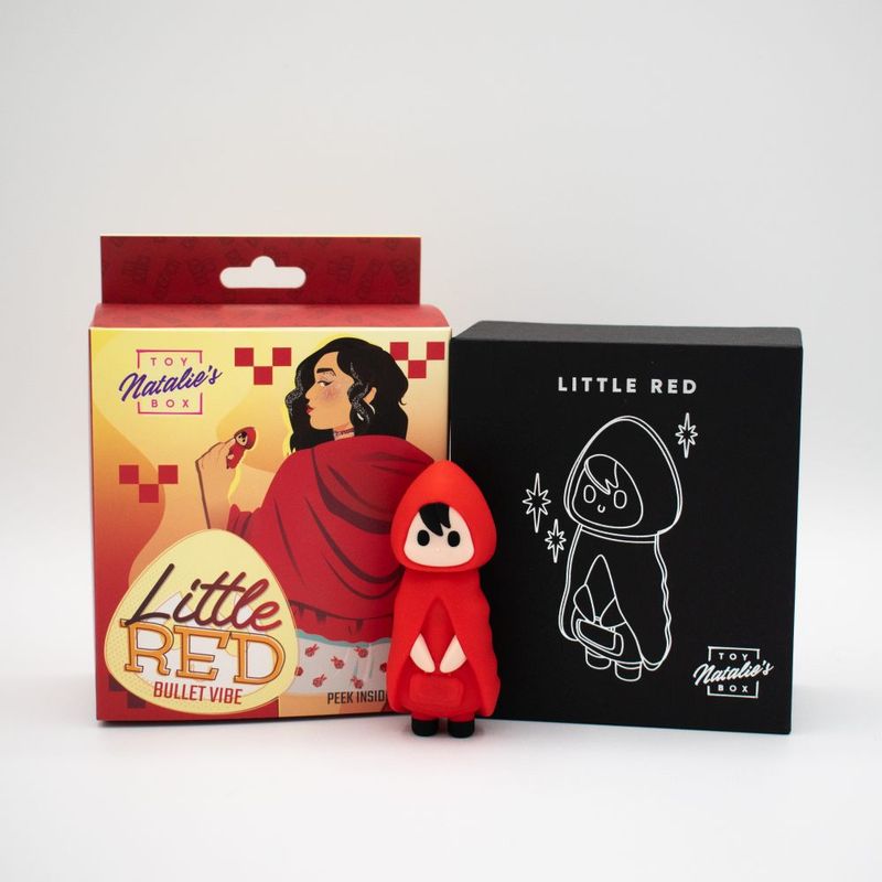 but do NOT let her fool you. Just press her purse until her heart lights up and then she will light your world up! For added enjoyment