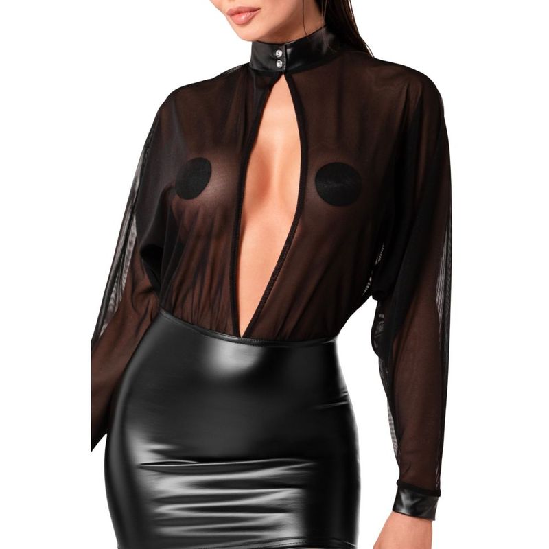 creating a look that’s both daring and sophisticated. This outfit is designed to turn heads and leave a lasting impression. The top is made from transparent