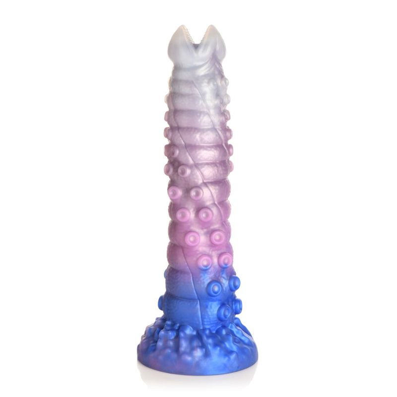 This unique ovipositor is from the Tenta-Queen! The tentacle shaft is is ribbed with spirals of suckers on the shaft. The head is an open mouth that the eggs slip through. The long